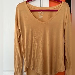 American Eagle soft & sexy v-neck long sleeve yellow tee (size S/oversized)
